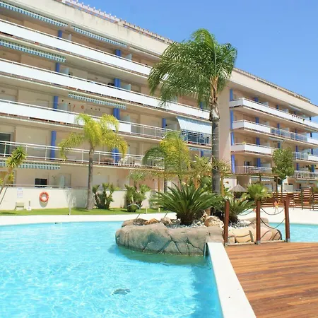 Con Parking Y Piscina Comunitaria Av-42 روساس