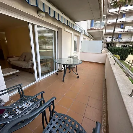 Con Parking Y Piscina Comunitaria Av-42 Apartamento *