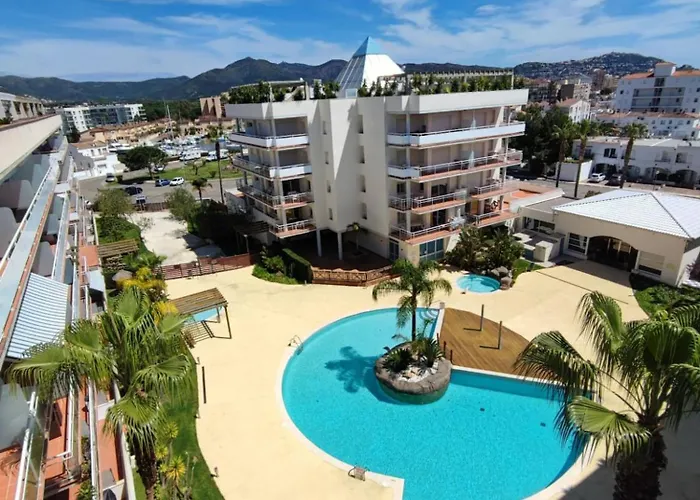 Con Parking Y Piscina Comunitaria Av-42 شقة روساس