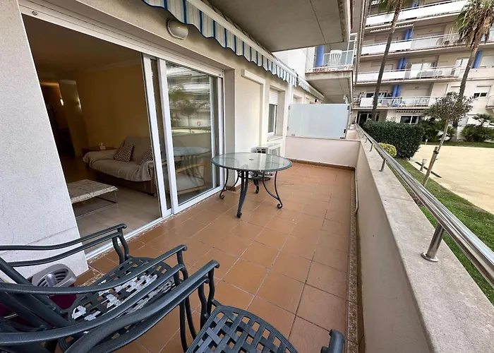 Con Parking Y Piscina Comunitaria Av-42 شقة *