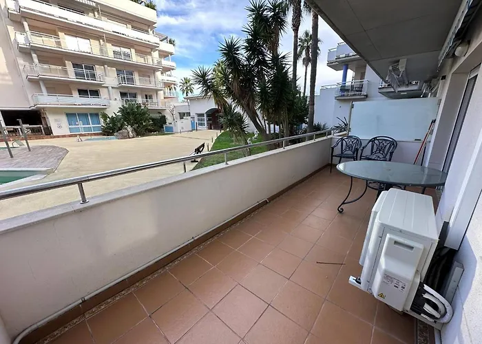 Con Parking Y Piscina Comunitaria Av-42 شقة *